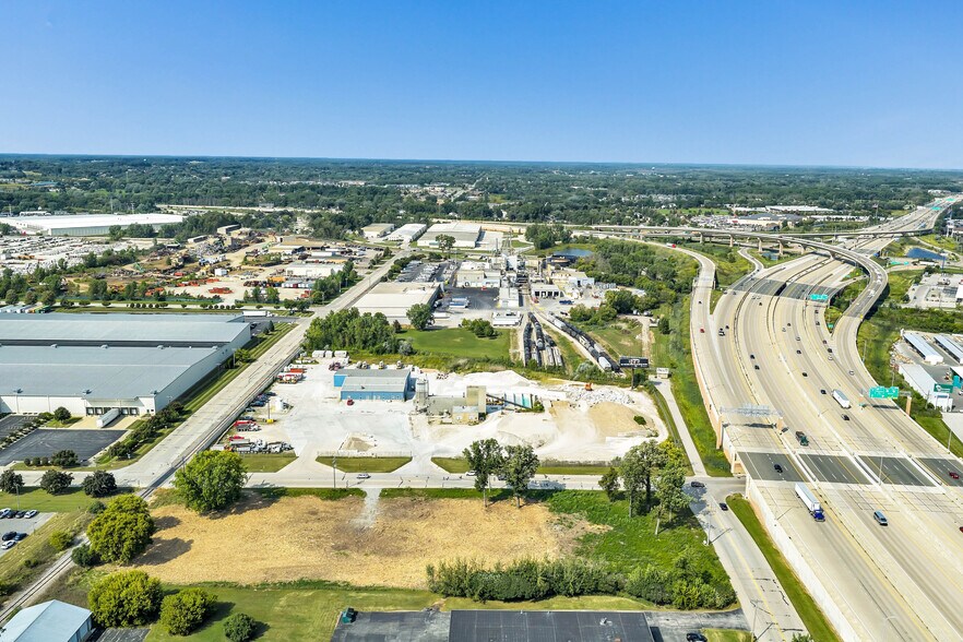 More Photos Of 510 Lambeau St, Green Bay Land For Sale