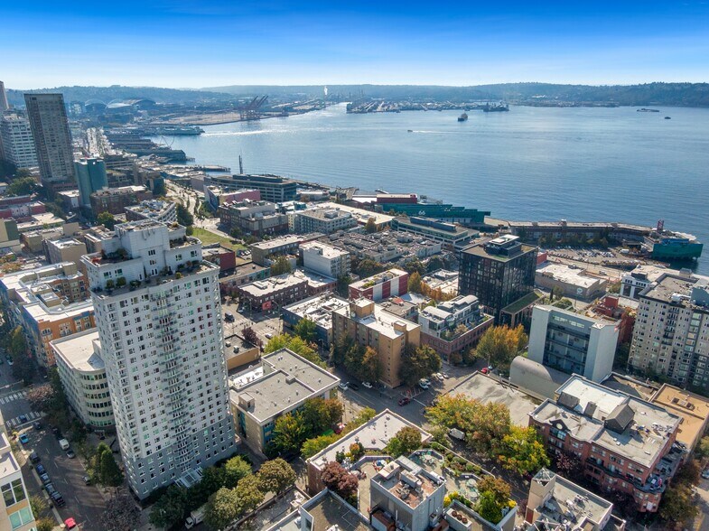 More Photos Of 2512 1st Ave, Seattle Apartments For Lease