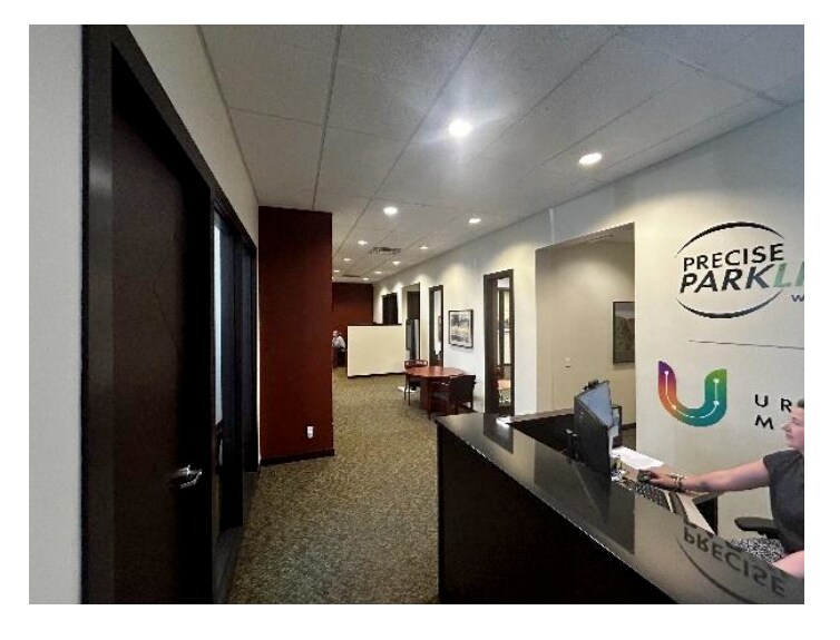 More Photos Of 10580 115th St NW, Edmonton Storefront For Sale