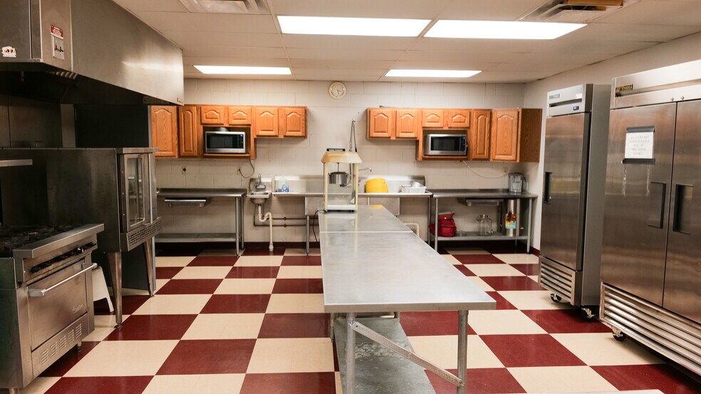 More Photos Of 690 Morgantown Rd, Uniontown Religious Facility For Sale