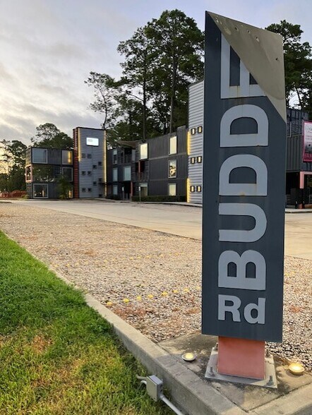 More Photos Of 26022 Budde Rd, The Woodlands Loft Creative Space For Lease