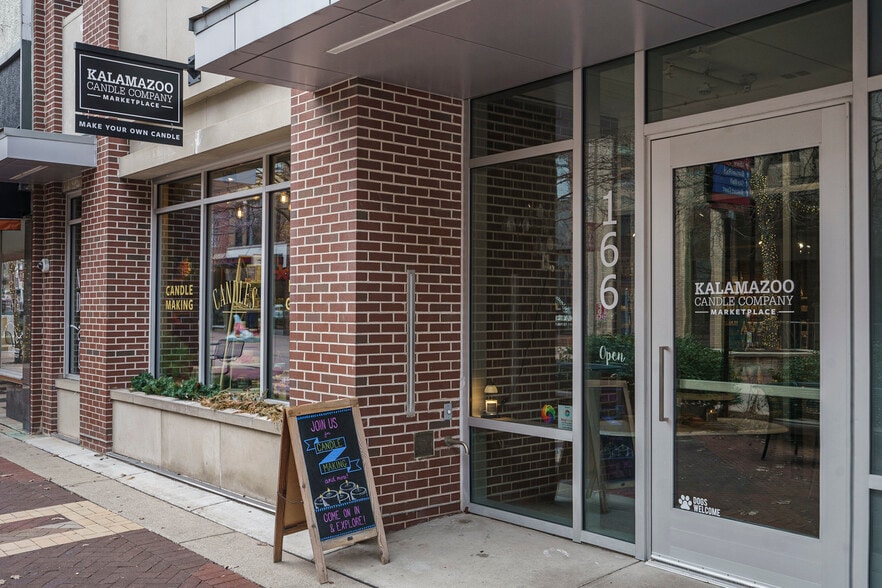 More Photos Of 166 S Kalamazoo Mall, Kalamazoo General Retail For Lease