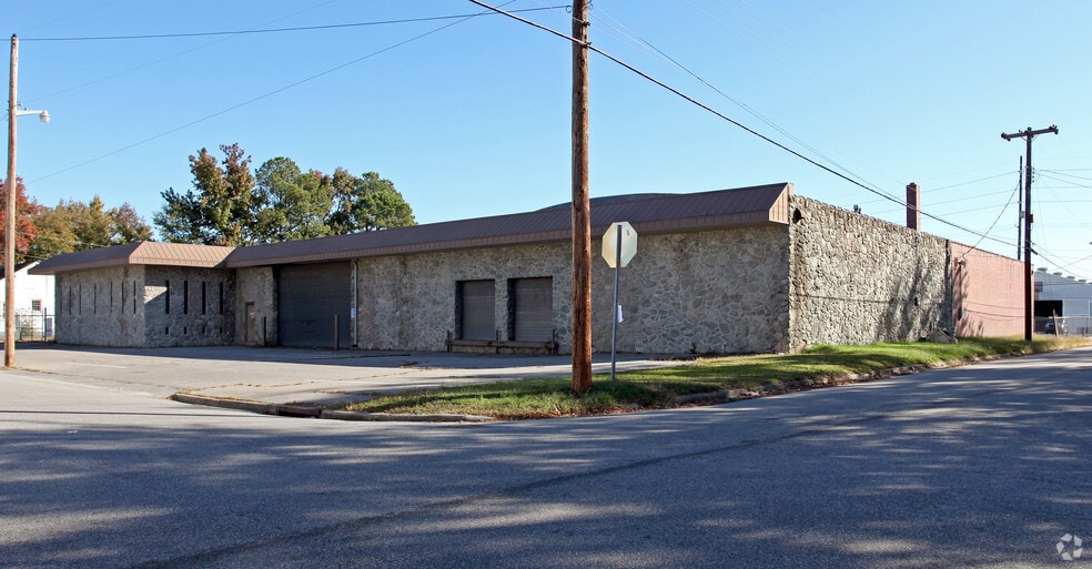 More Photos Of 1433 S Franklin St, Rocky Mount Warehouse For Sale