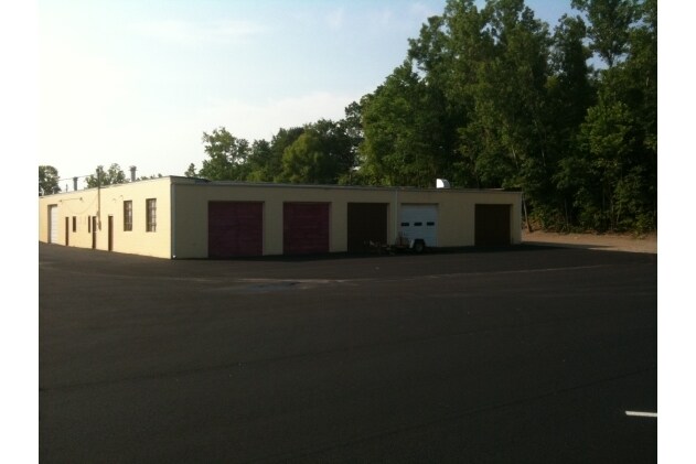 More Photos Of 1733-1737 N Kingshighway St, Cape Girardeau General Retail For Lease