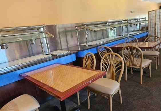 More Photos Of 201 W Trapp St, Herington Restaurant For Sale