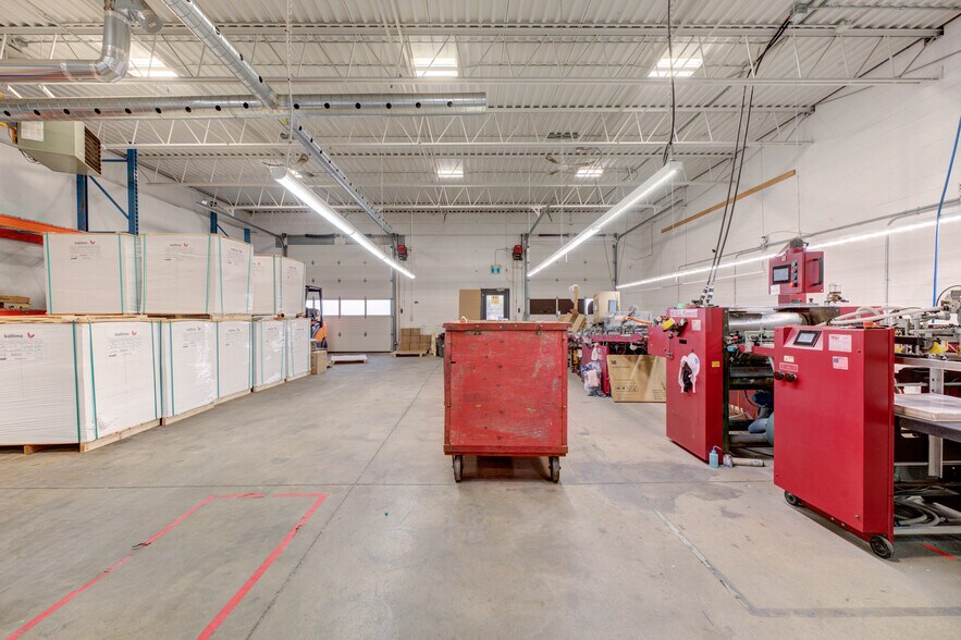 More Photos Of 26 Tamara Pl, Brantford Distribution For Sale
