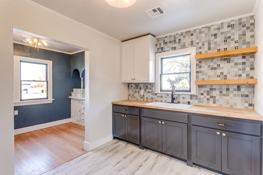 More Photos Of 608 E Eubanks St, Oklahoma City Office For Sale