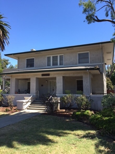 More Photos Of 2080 East St, Concord Office For Sale