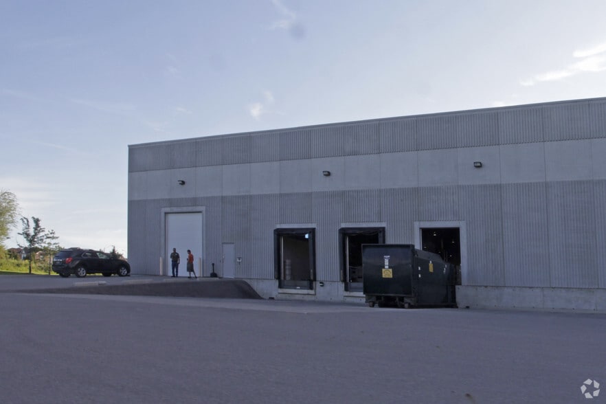 More Photos Of 160 Markland St, Markham Warehouse For Lease