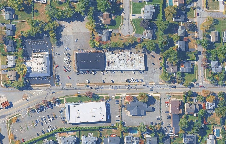 More Photos Of 886-926 Prospect St, Glen Rock Storefront For Lease