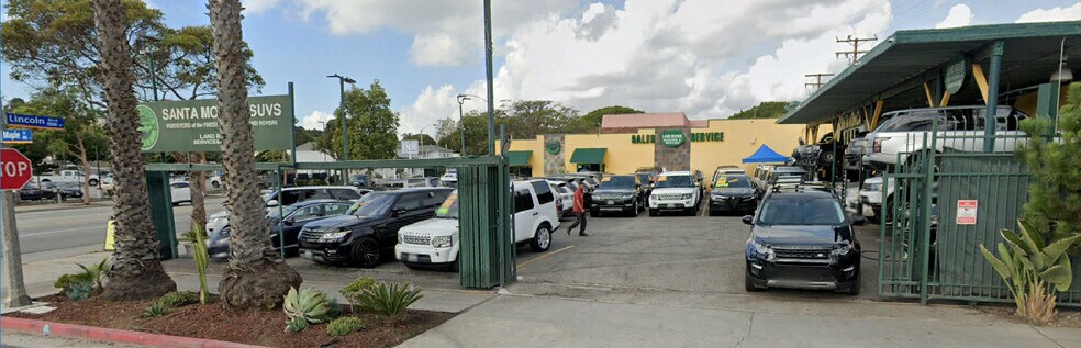 More Photos Of 2515 Lincoln Blvd, Santa Monica Auto Dealership For Lease