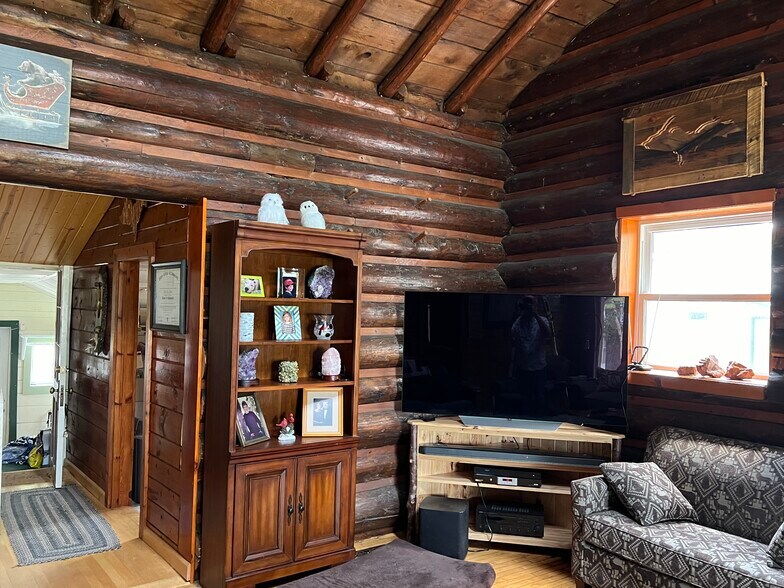 More Photos Of 29209 County Road 407, Newberry Lodge Meeting Hall For Sale