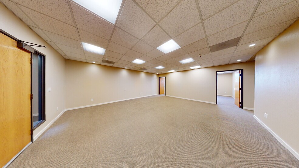 More Photos Of 384 Bel Marin Keys Blvd, Novato Office For Lease