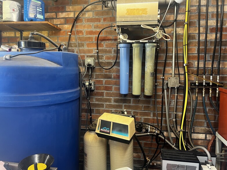 More Photos Of 3680 Austell Rd SW, Marietta Carwash For Sale