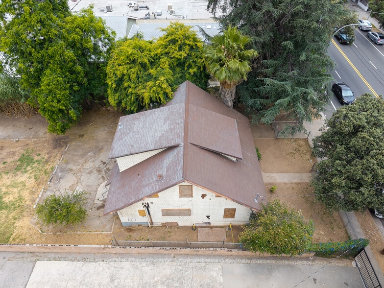 More Photos Of 366 E Orange Grove Blvd, Pasadena Land For Sale