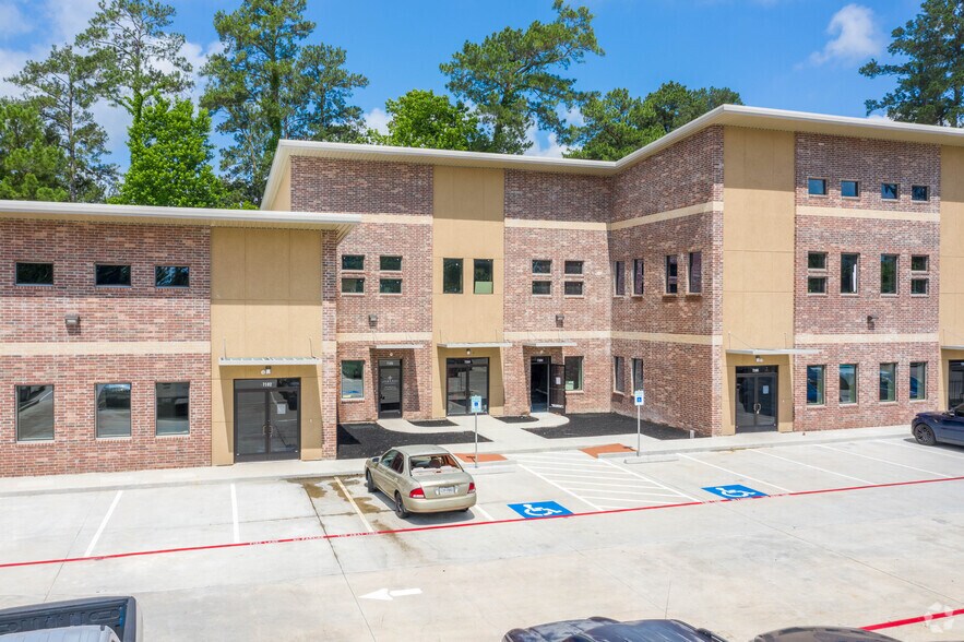 More Photos Of 350 Nursery Rd, Spring Loft Creative Space For Sale