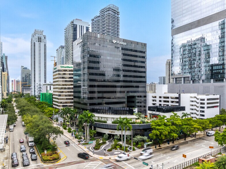 More Photos Of 800 Brickell Ave, Miami Office Residential For Lease