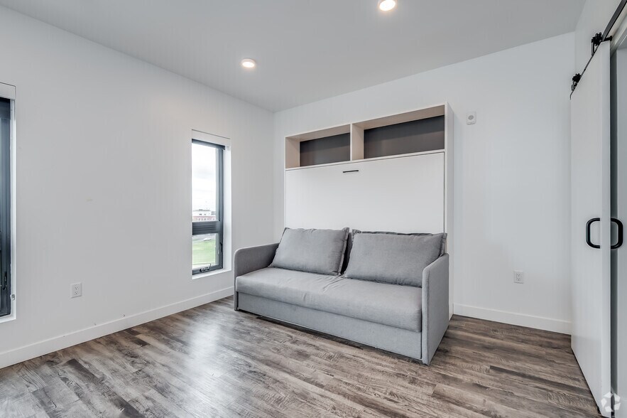 More Photos Of 155 Jackson St, Oshkosh Apartments For Lease