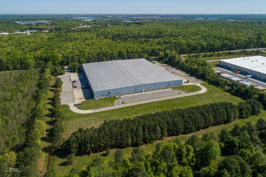 More Photos Of 2101 Bermuda Hundred Rd, Chester Distribution For Lease