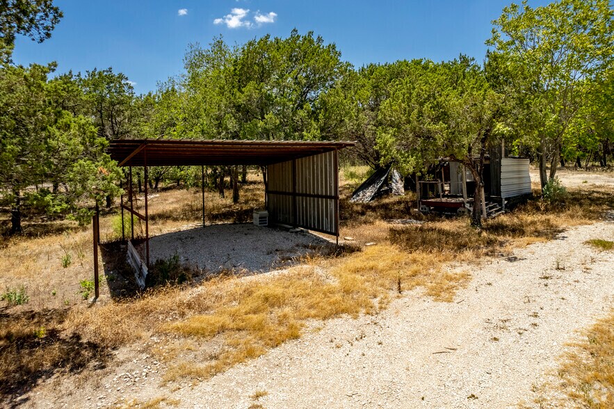 More Photos Of 18711 Interstate 35 N, Schertz Land For Sale