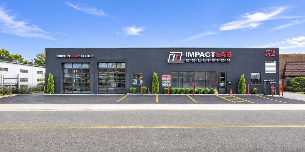 Primary Photo Of 32 Allen Blvd, Farmingdale Warehouse For Sale