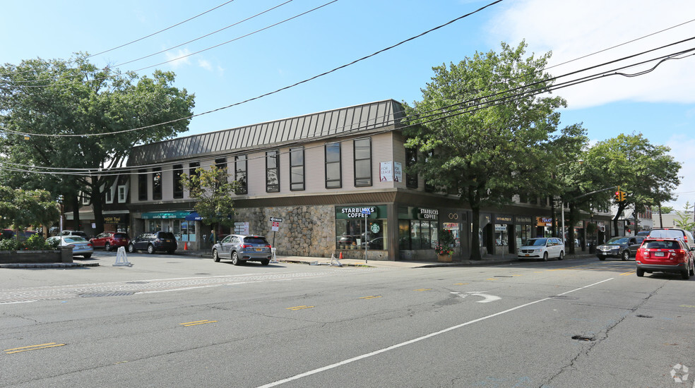 Primary Photo Of 2-8 Haven Ave, Port Washington Storefront Retail Office For Lease