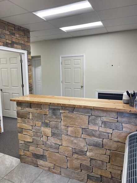 More Photos Of 5715 Industry Ln, Frederick Flex For Lease