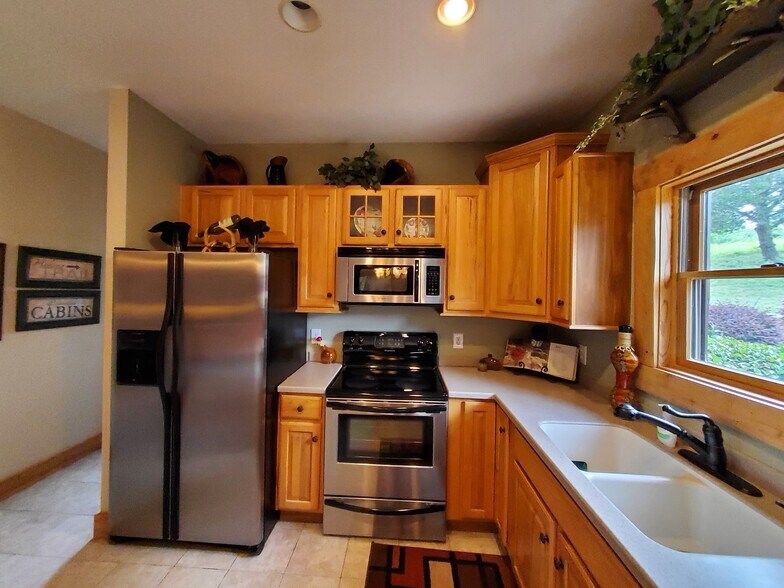 More Photos Of 1795 NC 108 Hwy E, Columbus Office For Sale