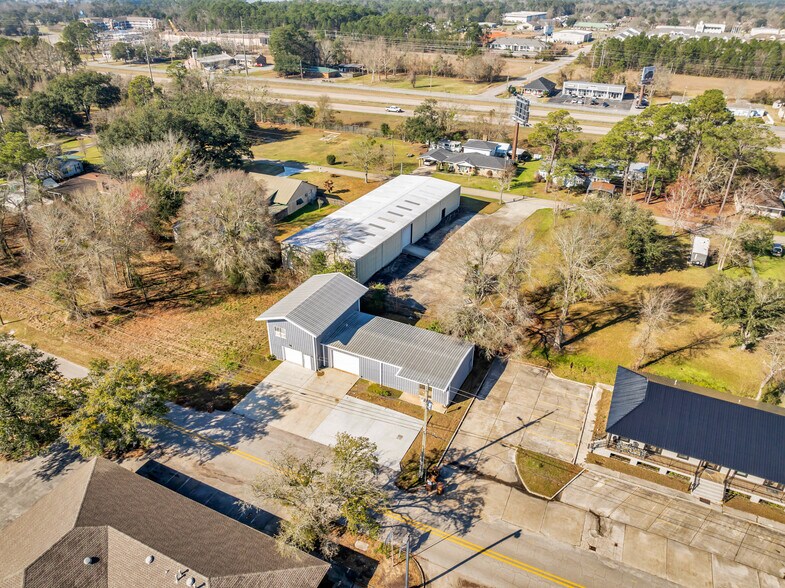 More Photos Of 10281 3rd Ave, D'Iberville Flex For Sale