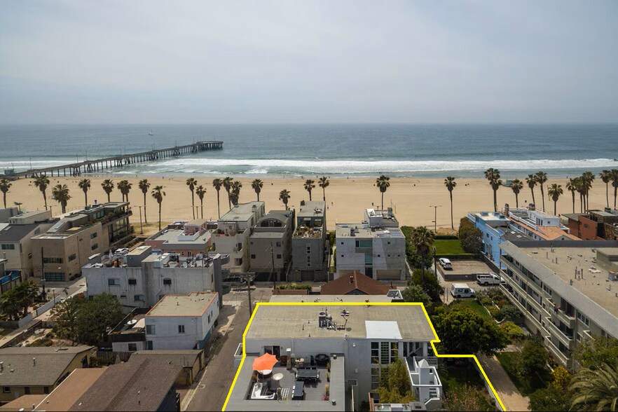 More Photos Of 22 28th Ave, Venice Apartments For Sale