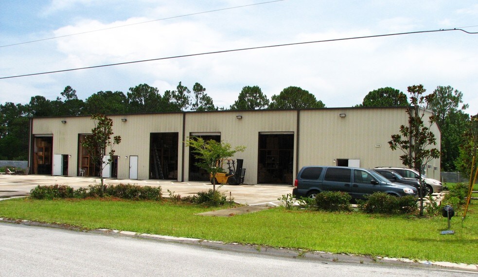 Primary Photo Of 105 E Davis Industrial Dr, Saint Augustine Warehouse For Lease