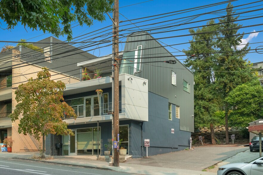 More Photos Of 166 Roy St, Seattle Office Residential For Sale