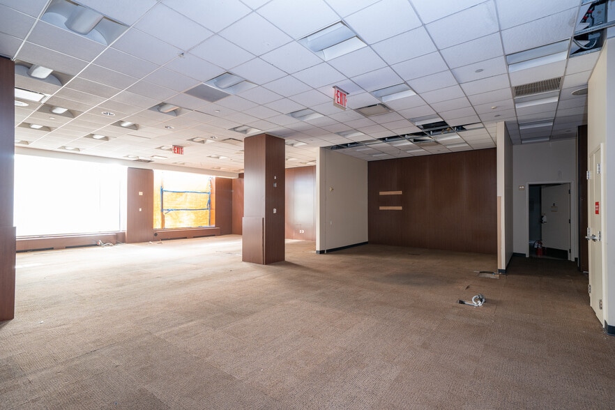 More Photos Of 245 Seventh Ave, New York Apartments For Lease