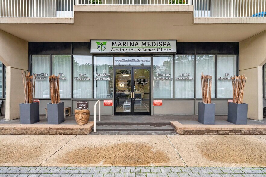 More Photos Of 1033-1077 River Rd, Edgewater Apartments For Sale