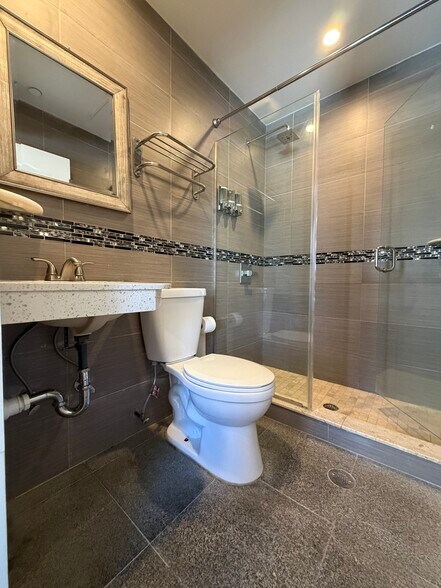 More Photos Of 365-367 W 46th St, New York Apartments For Sale