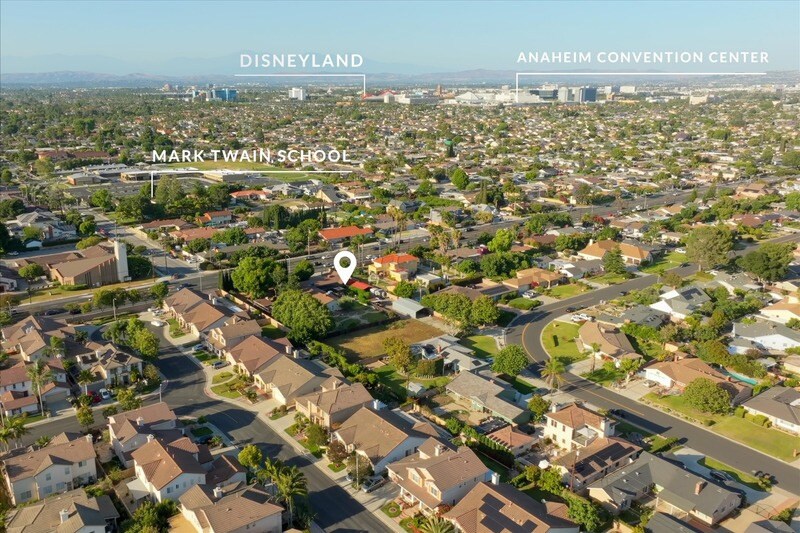 More Photos Of 11212 Chapman Ave, Garden Grove Land For Sale