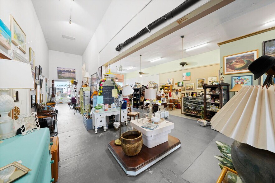 More Photos Of 4707-4709 N Florida Ave, Tampa General Retail For Lease