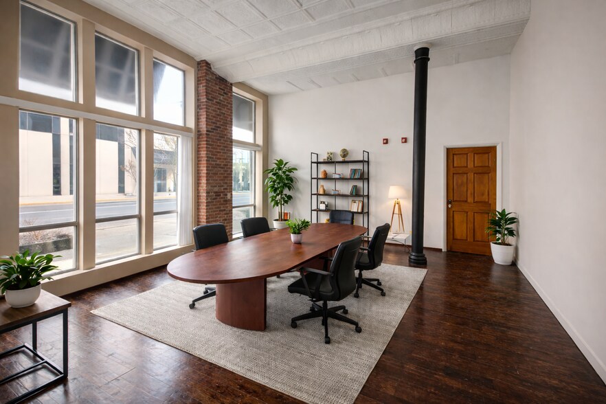 More Photos Of 163 E Center St, Marion Coworking Space