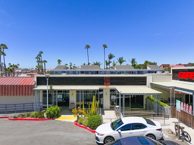 More Photos Of 17208 Pacific Coast Hwy, Huntington Beach Unknown For Lease