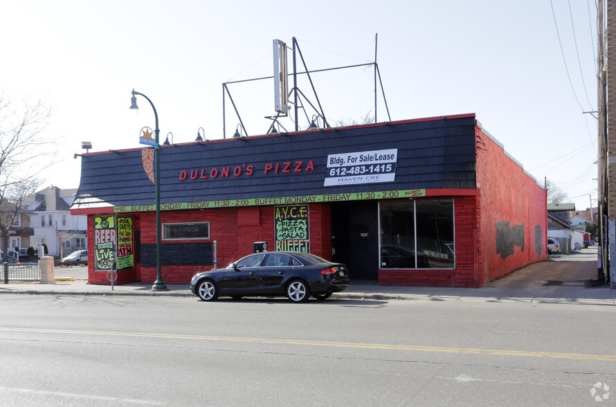 More Photos Of 607 W Lake St, Minneapolis Restaurant For Sale