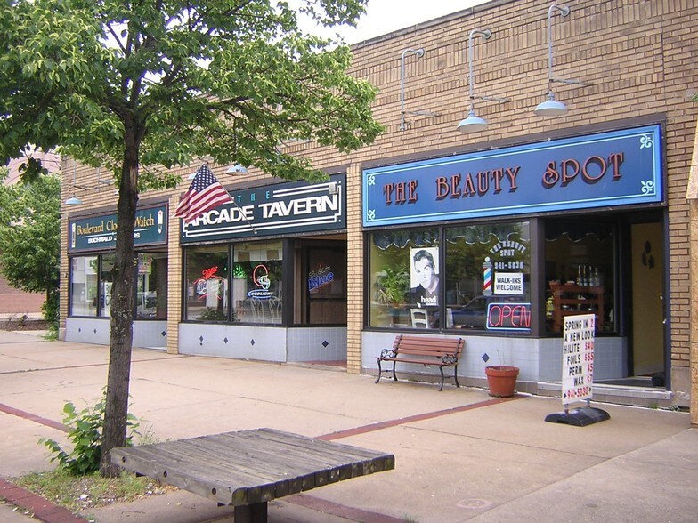 More Photos Of 17003-17009 Lorain Ave, Cleveland Freestanding For Lease
