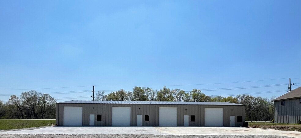 Primary Photo Of 5865 E Highway 266, Claremore Flex For Lease