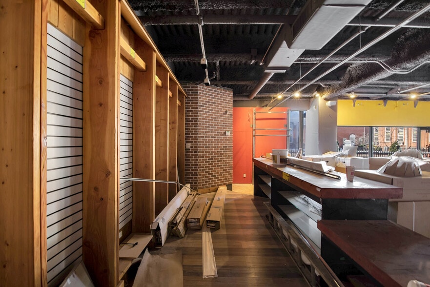 More Photos Of 250 Main St, Hartford Apartments For Lease