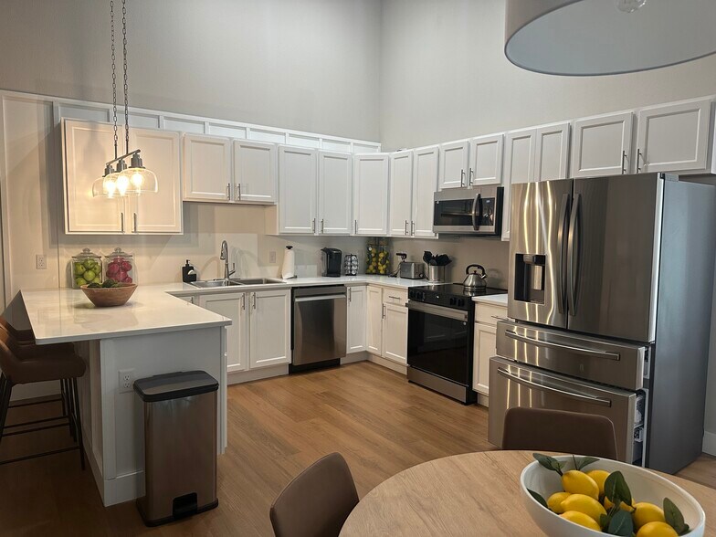 More Photos Of 6408 W Flanders Ln, Crystal River Multifamily For Sale