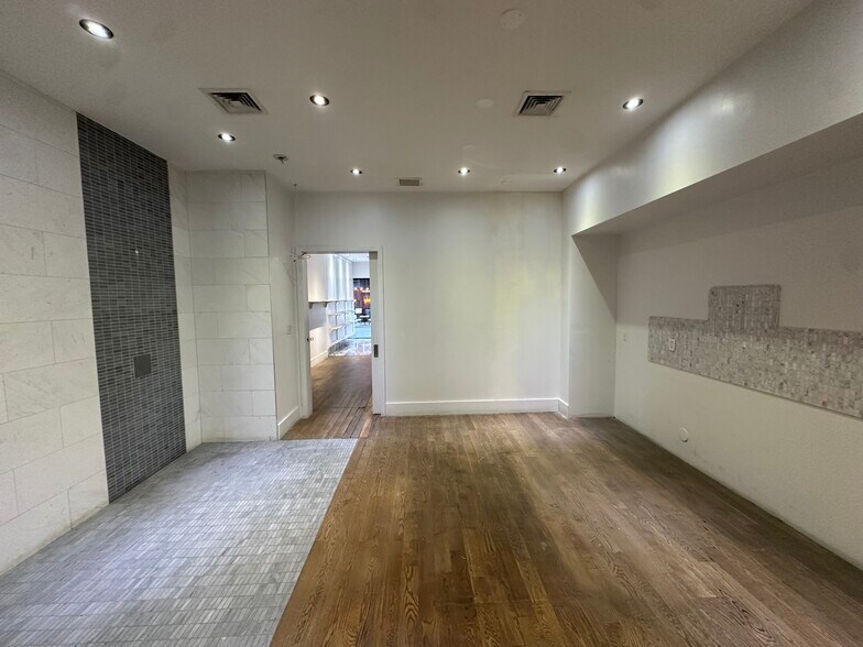 More Photos Of 44 Avenue B, New York Apartments For Lease