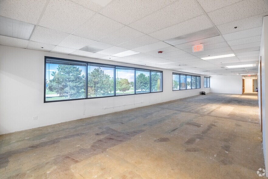 More Photos Of 3550 Odessa Way, Aurora Manufacturing For Lease