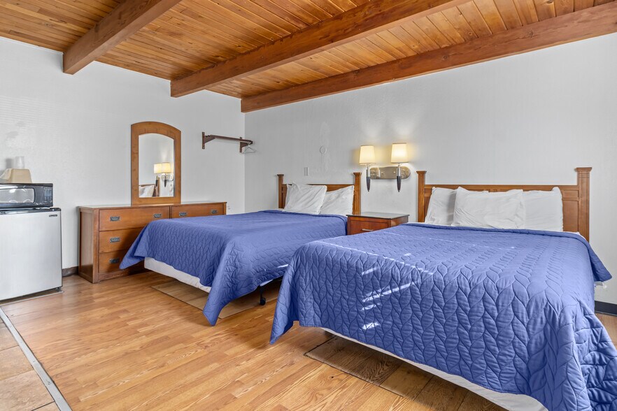 More Photos Of 1809 N College Ave, Fort Collins Hotel For Sale