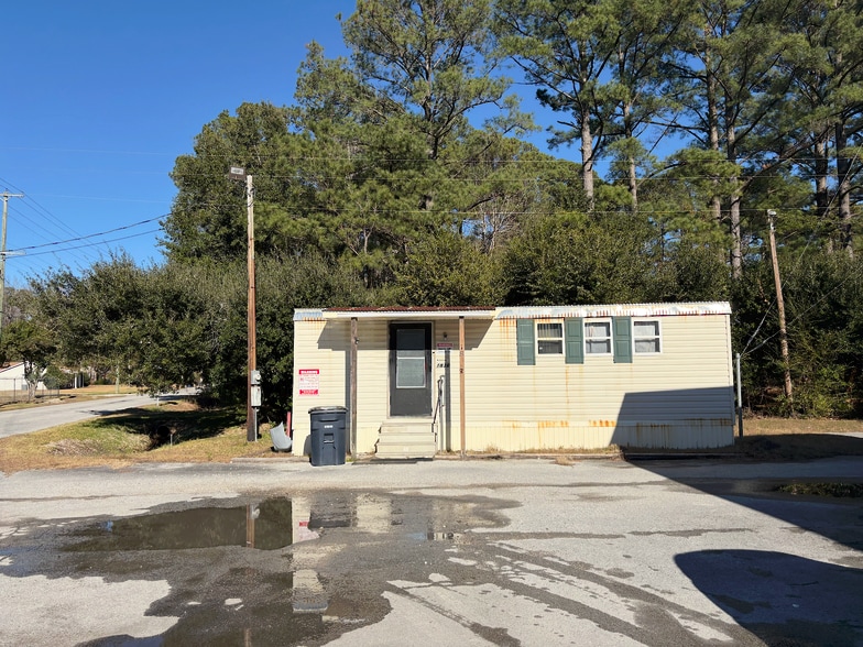 More Photos Of 1836 Gum Branch Rd, Jacksonville Office For Sale