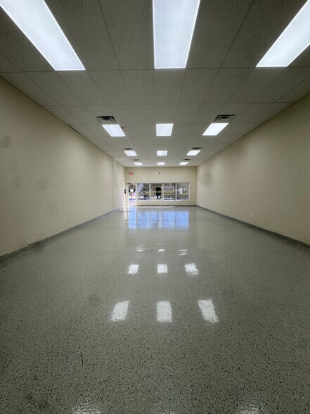 More Photos Of 3190 S State Road 7, Miramar Warehouse For Lease