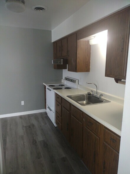 More Photos Of 210 5th Ave, Elizabeth Apartments For Sale